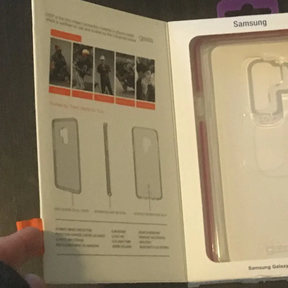 Gear4 Piccadilly Case for Samsung Galaxy S9+